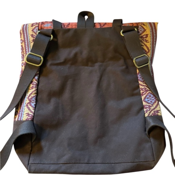 Sari Bari Bag Travel Backpack Recycled Materials Sustainable Eco Friendly - Picture 2 of 4